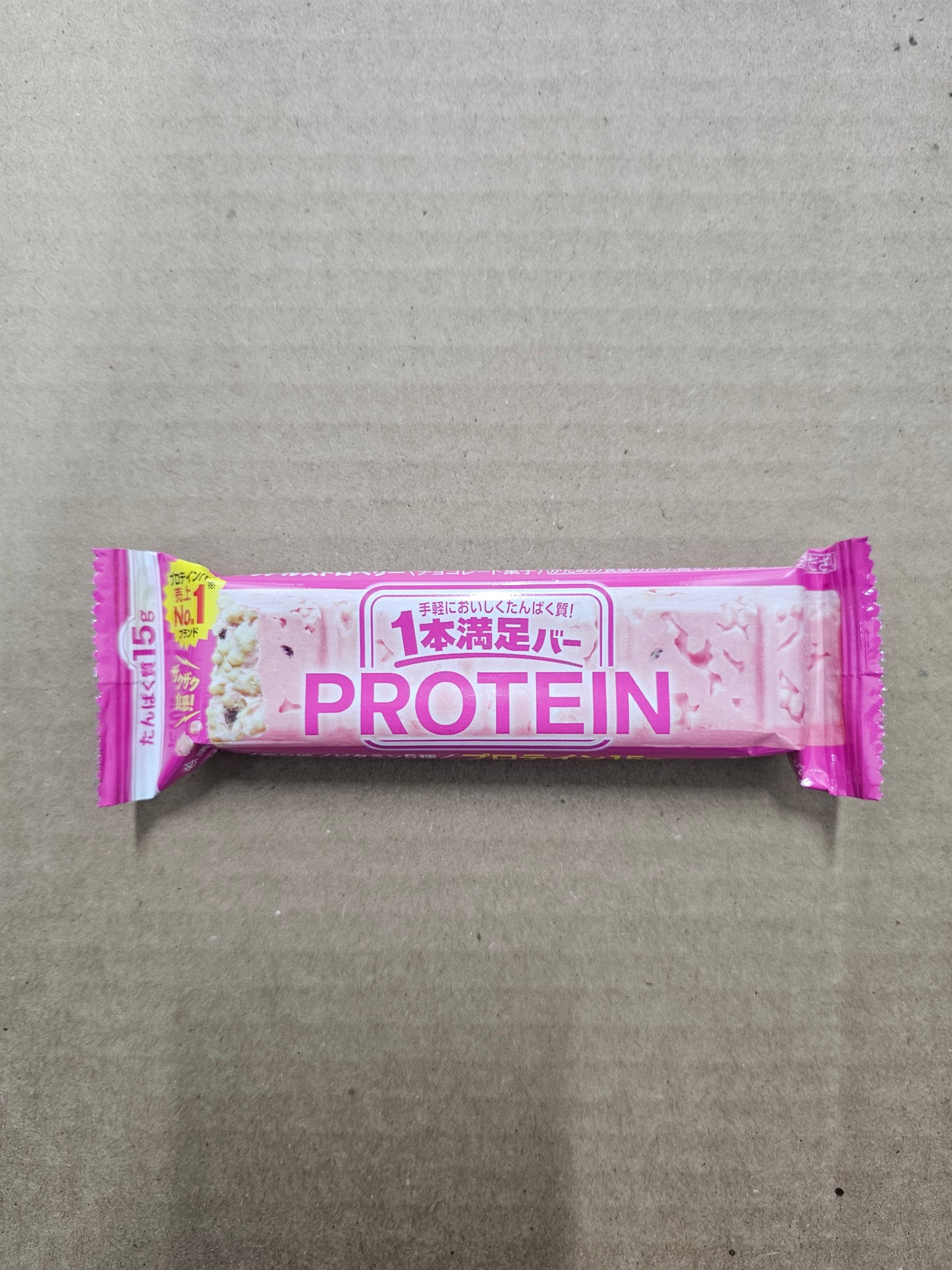 Asahi Brand Cereal Protein Bar - Strawberry Flavor [Japan]