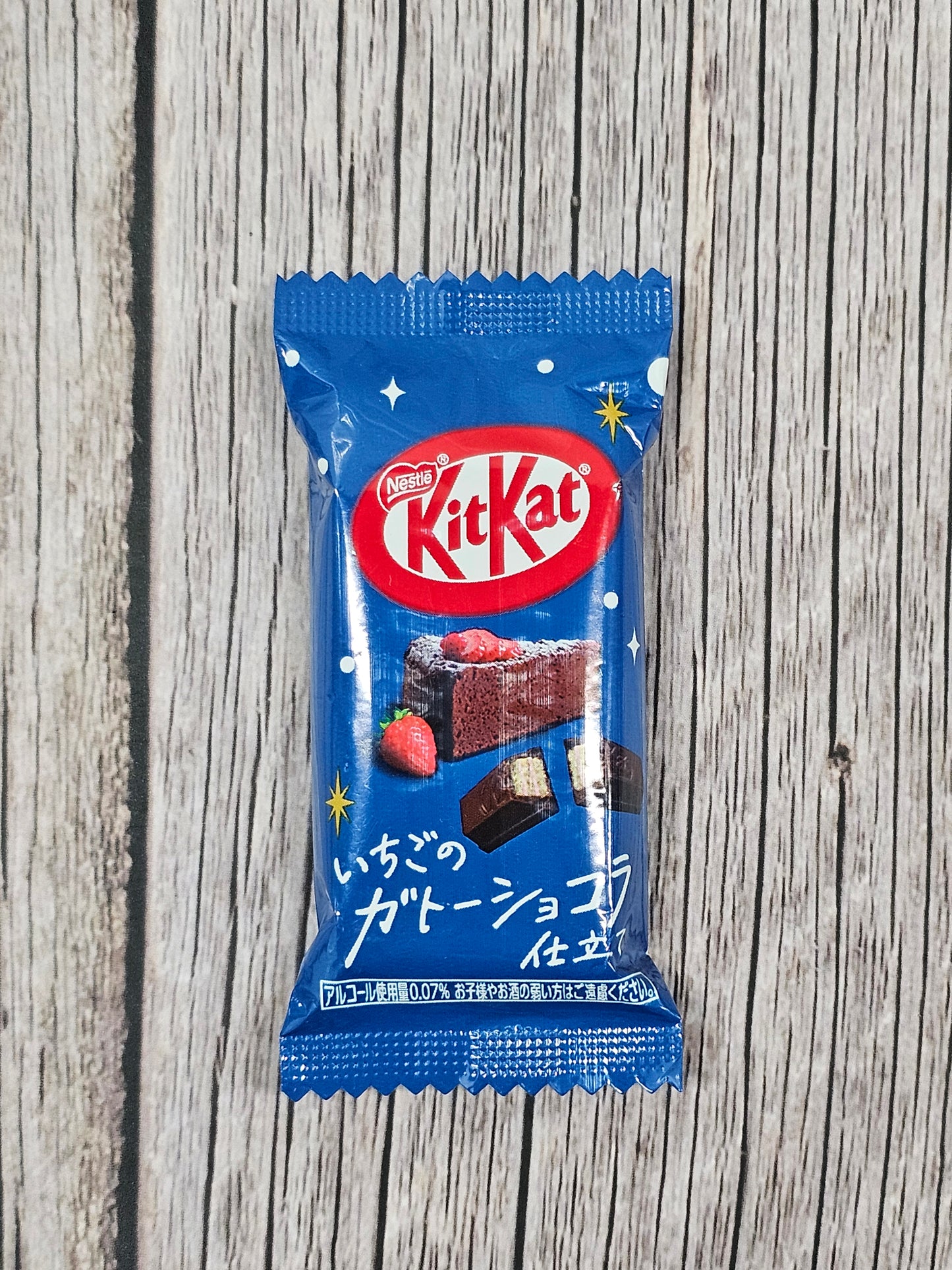 Kitkat Singles - Strawberry Gateau Chocolate [Japan]