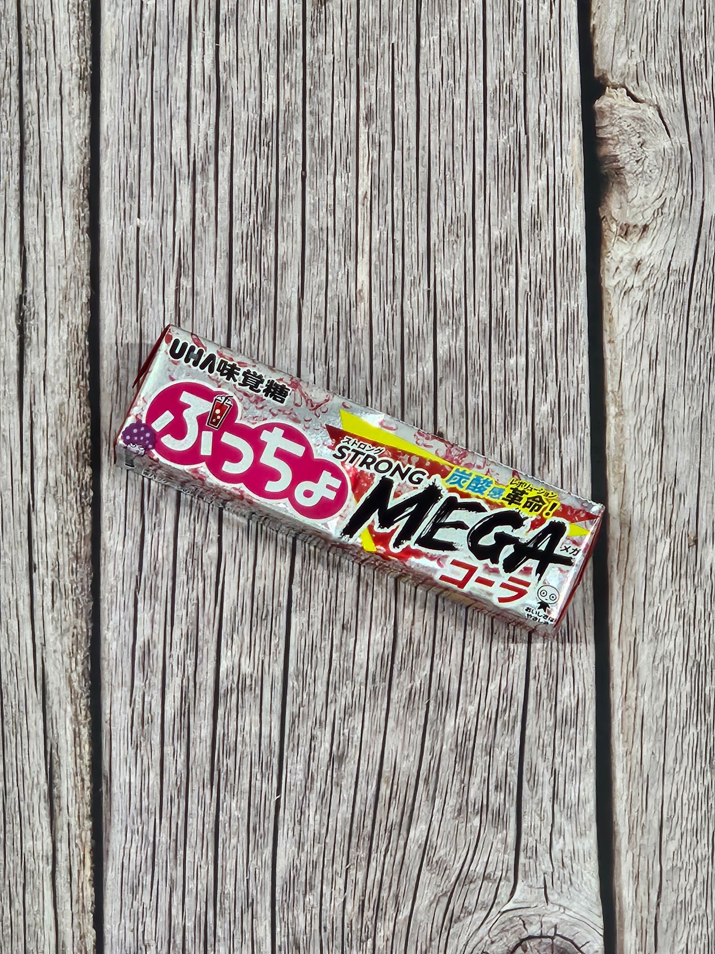 UHA Mikakuto Puccho Stick - MEGA Cola [Japan]
