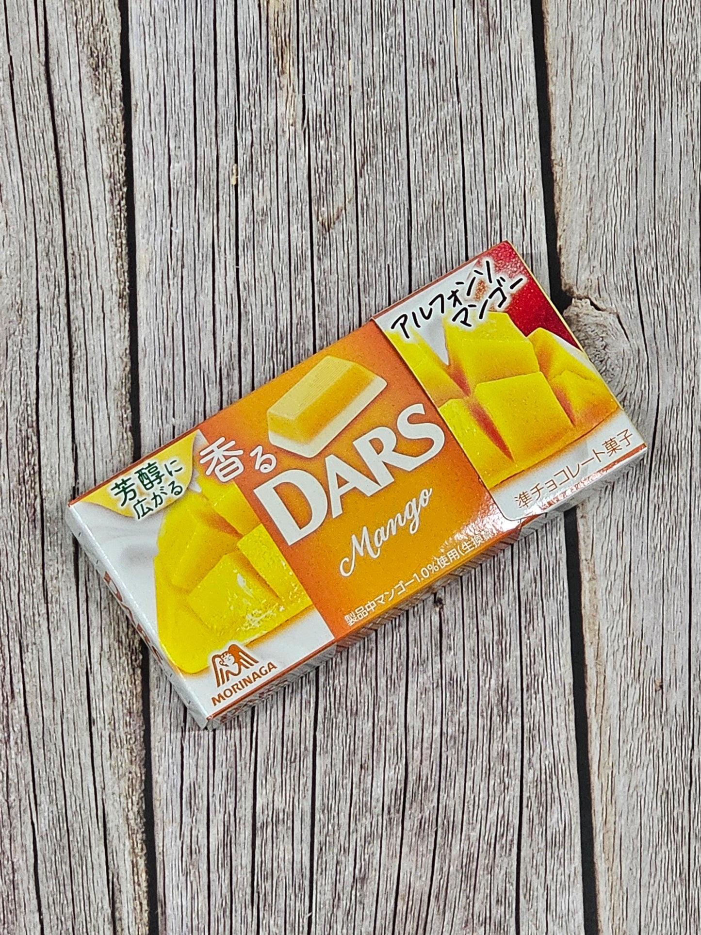 Morinaga Confectionery DARS Chocolate - Alphonso Mango Flavor [Japan]