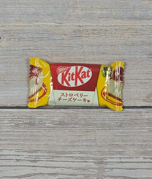 Kitkat Singles - Yokohama Strawberry Cheesecake [Japan Limited]