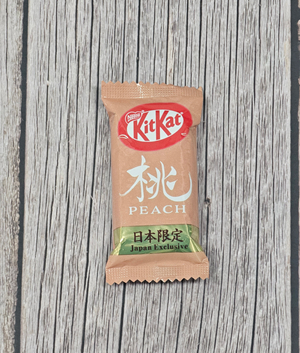 Kitkat Singles - Peach [Japan]