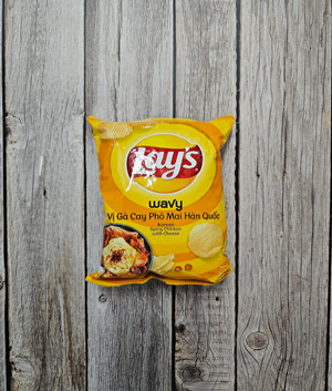 Lay's Korean Spicy Chicken With Cheese Potato Chips [Vietnam]