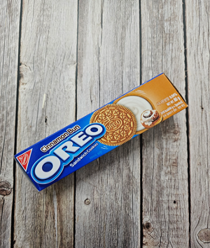 Oreo - Cinnamon Bun Sandwich Cookies [South Korea]