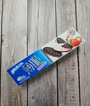Oreo - Tangy Strawberry [China/Taiwan]