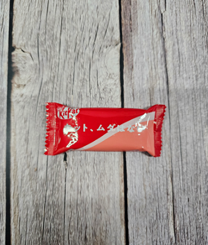 Kitkat Singles - Double Sweet Strawberry & Original Combo [Japan]