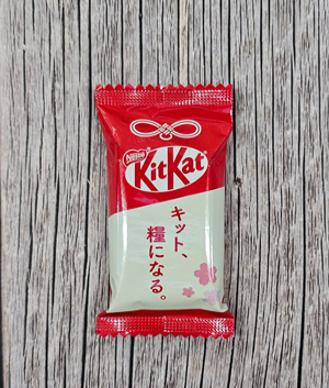 Kitkat Singles - Red & White [Japan]