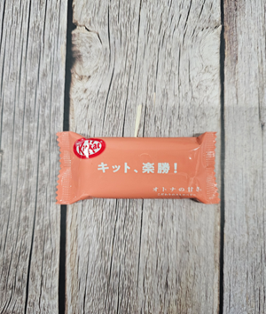 Kitkat Singles - Strawberry [Japan]